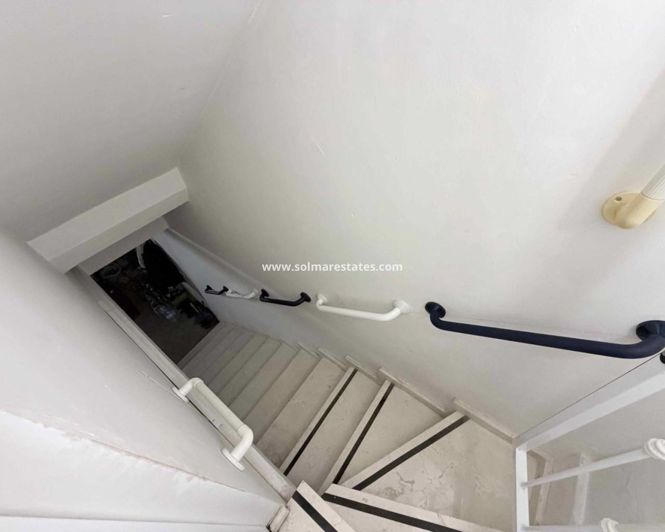 Image No.32-3 Bed Townhouse for sale