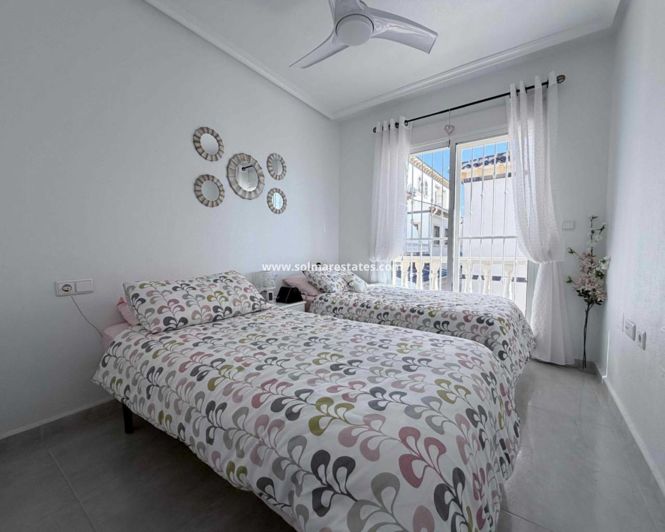Image No.8-3 Bed Townhouse for sale