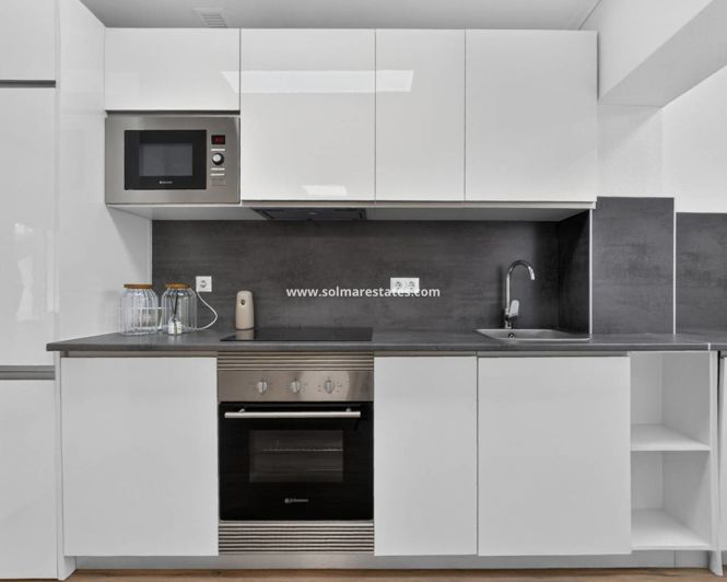 Image No.17-2 Bed Apartment for sale