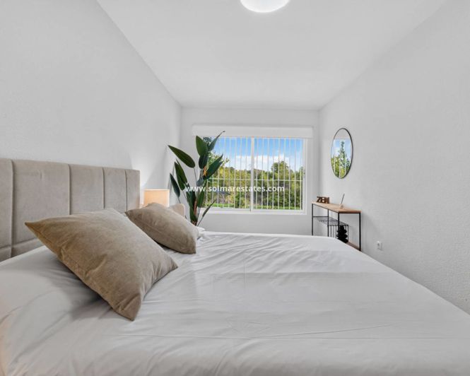 Image No.21-2 Bed Apartment for sale