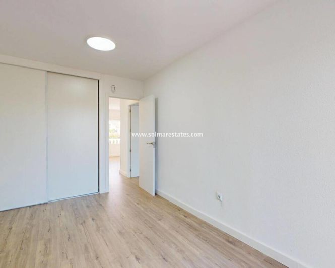 Image No.22-2 Bed Apartment for sale