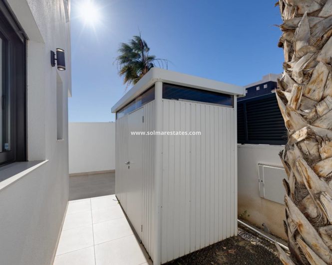 Image No.14-3 Bed Villa for sale