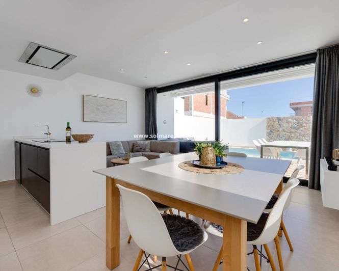 Image No.17-3 Bed Villa for sale