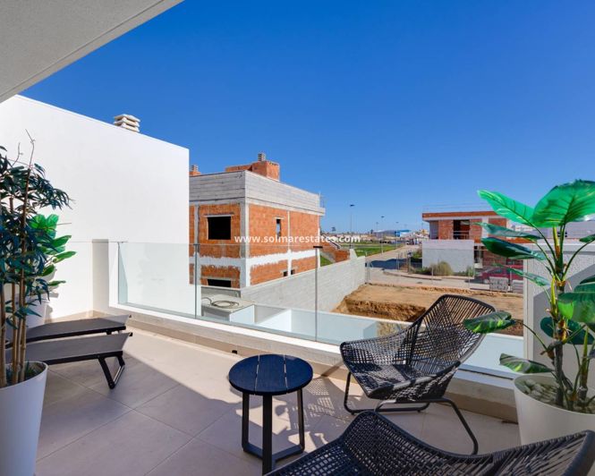 Image No.47-3 Bed Villa for sale