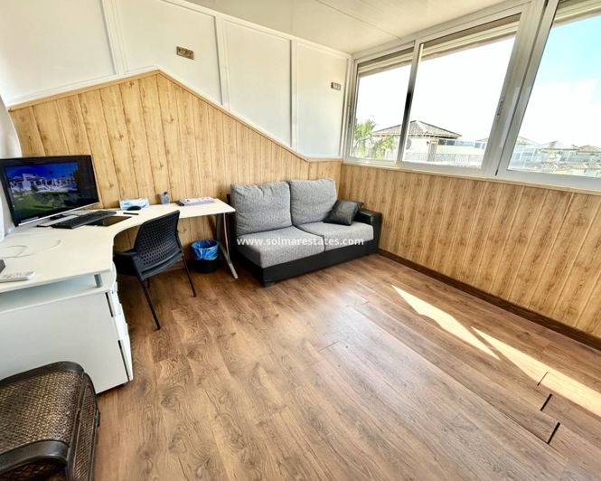 Image No.14-Appartement de 2 chambres à vendre à Punta Prima