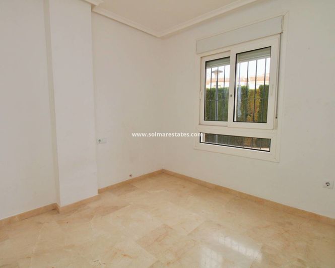 Image No.17-2 Bed Apartment for sale