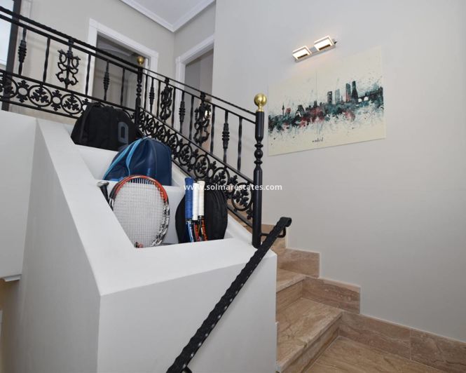 Image No.17-3 Bed Villa for sale