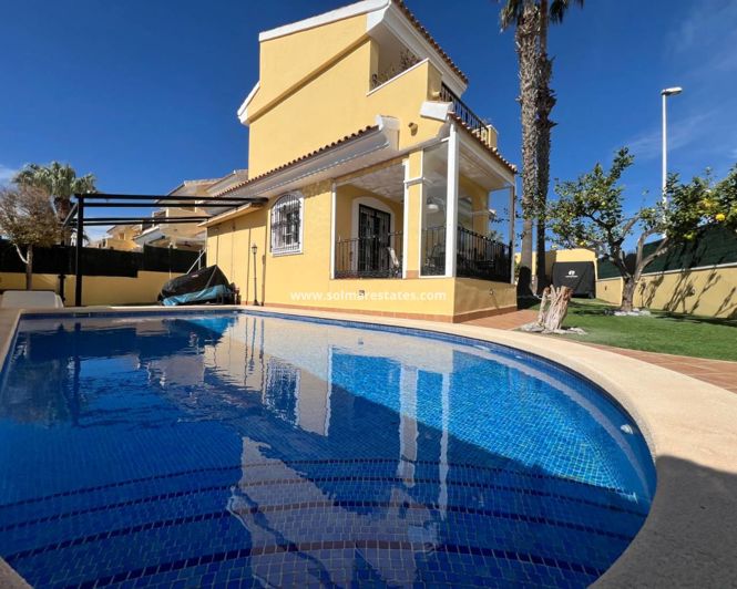 Image No.34-3 Bed Villa for sale