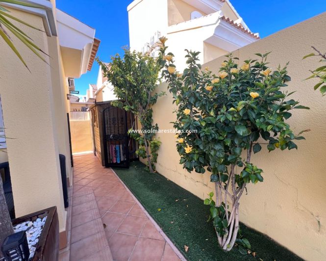 Image No.38-3 Bed Villa for sale