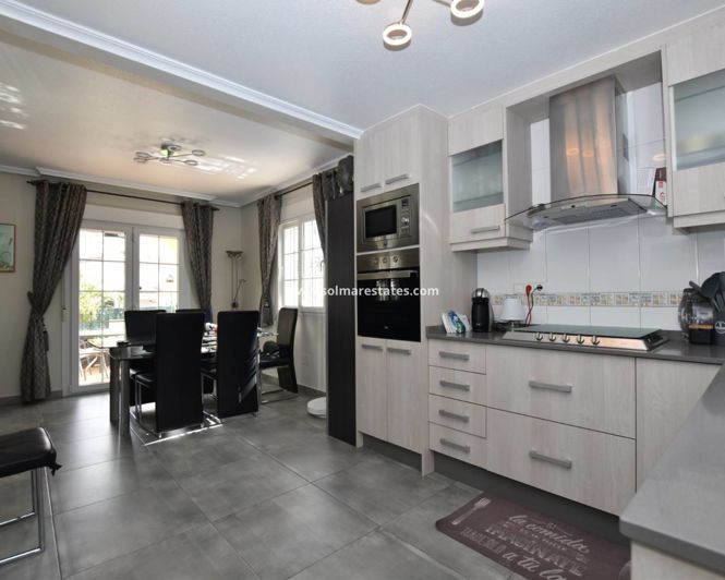 Image No.4-3 Bed Villa for sale