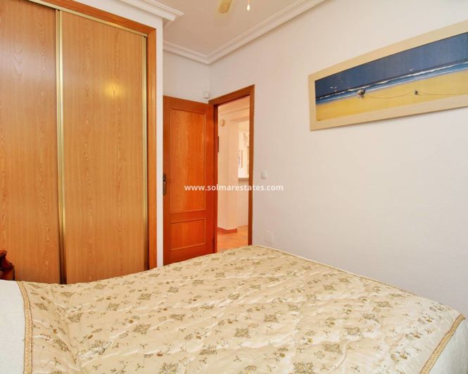 Image No.15-3 Bed Townhouse for sale