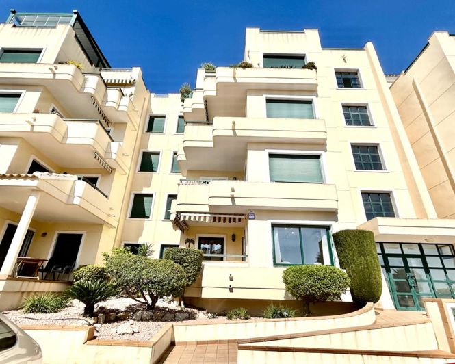 Image No.23-2 Bed Apartment for sale