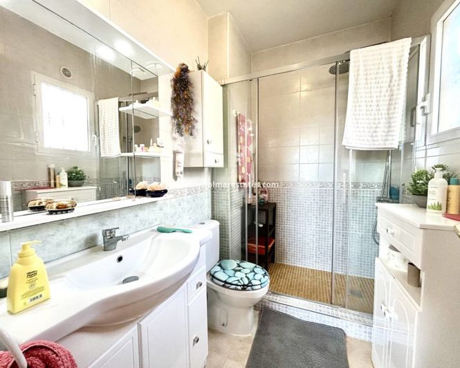 Image No.25-3 Bed Apartment for sale