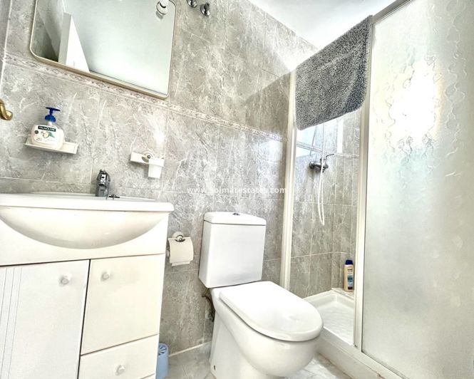 Image No.20-Villa de 4 chambres à vendre à Pinar de Campoverde