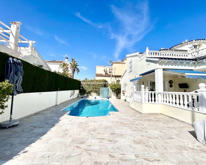 Image No.34-Villa de 4 chambres à vendre à Pinar de Campoverde