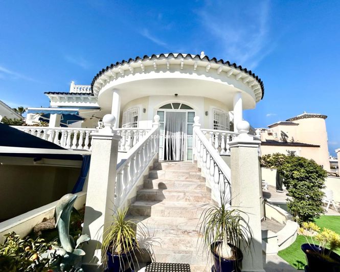 Image No.36-Villa de 4 chambres à vendre à Pinar de Campoverde