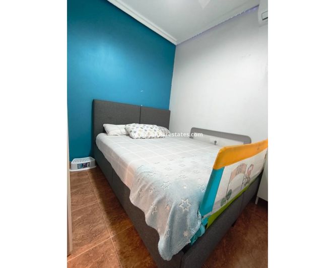 Image No.17-2 Bed Bungalow for sale