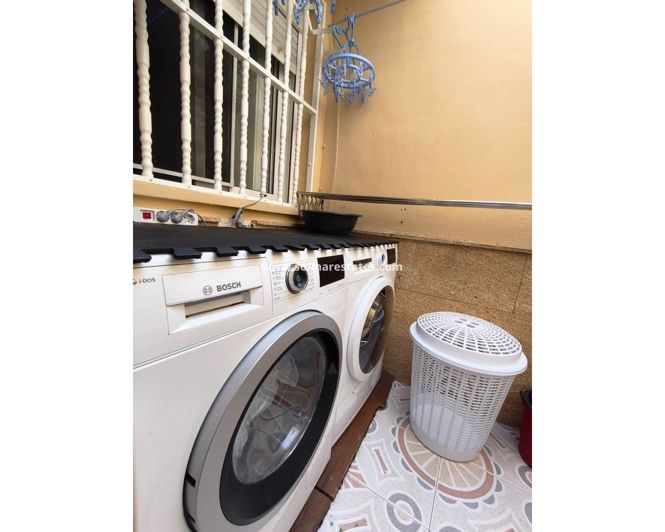 Image No.22-2 Bed Bungalow for sale