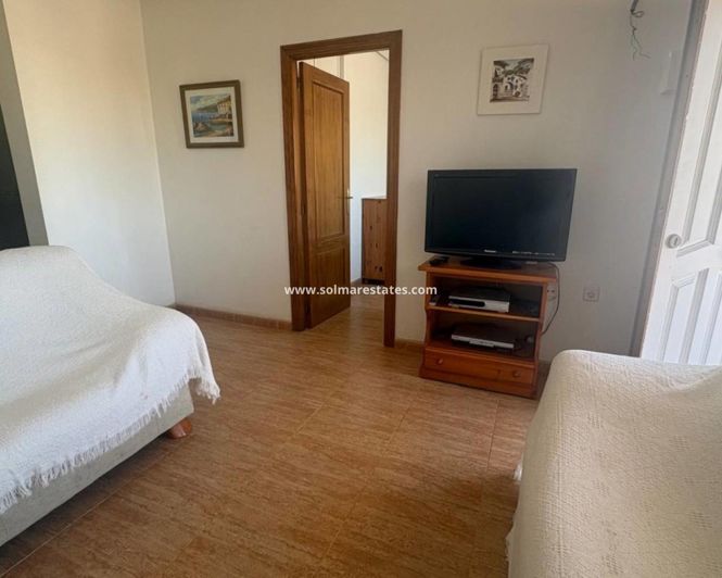 Image No.5-2 Bed Apartment for sale