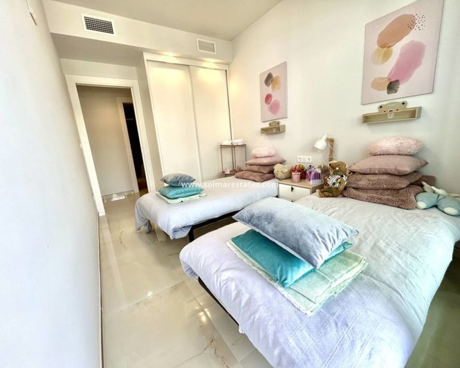 Image No.15-3 Bed Apartment for sale