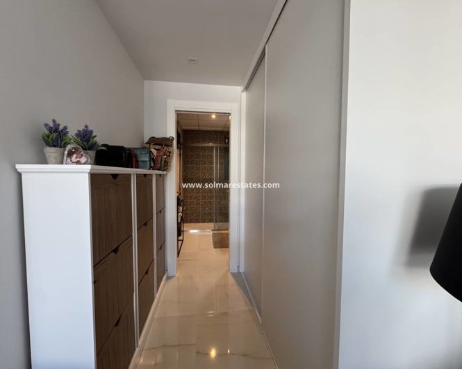 Image No.24-3 Bed Apartment for sale