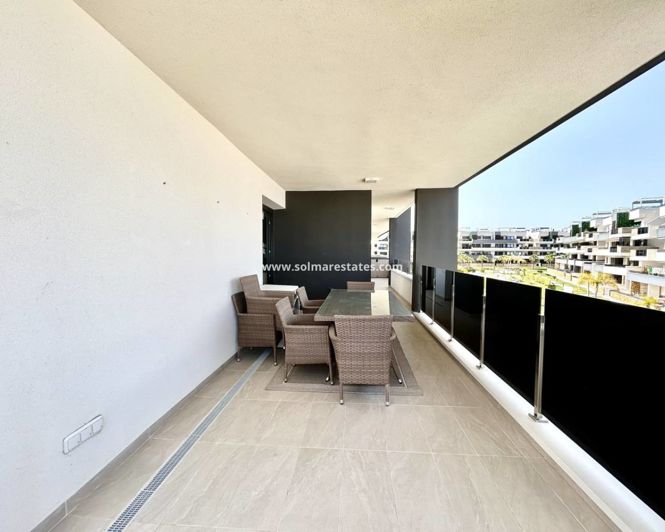 Image No.30-3 Bed Apartment for sale
