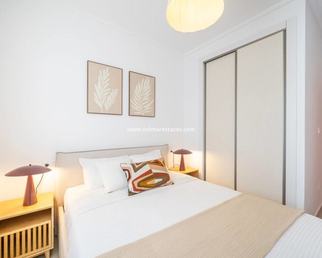 Image No.24-2 Bed Apartment for sale