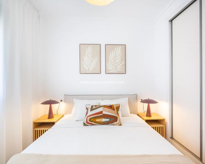 Image No.25-2 Bed Apartment for sale