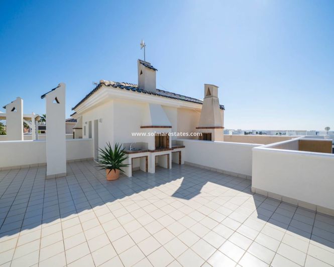 Image No.34-2 Bed Apartment for sale