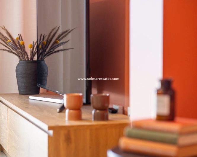 Image No.8-2 Bed Apartment for sale