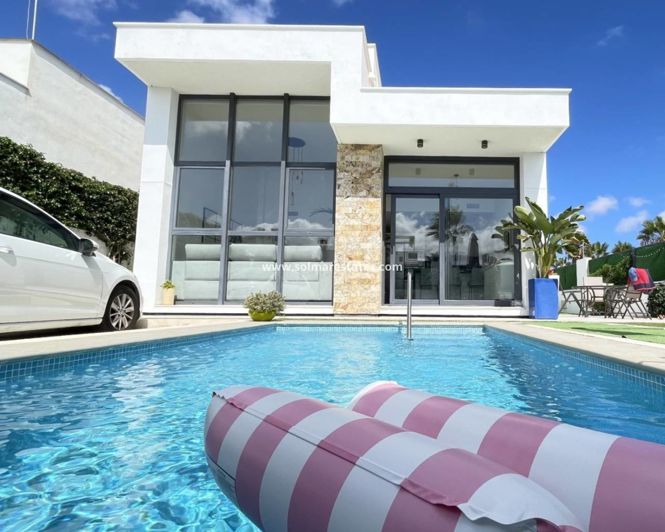 Image No.17-2 Bed Villa for sale