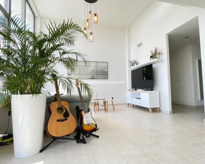 Image No.4-2 Bed Villa for sale