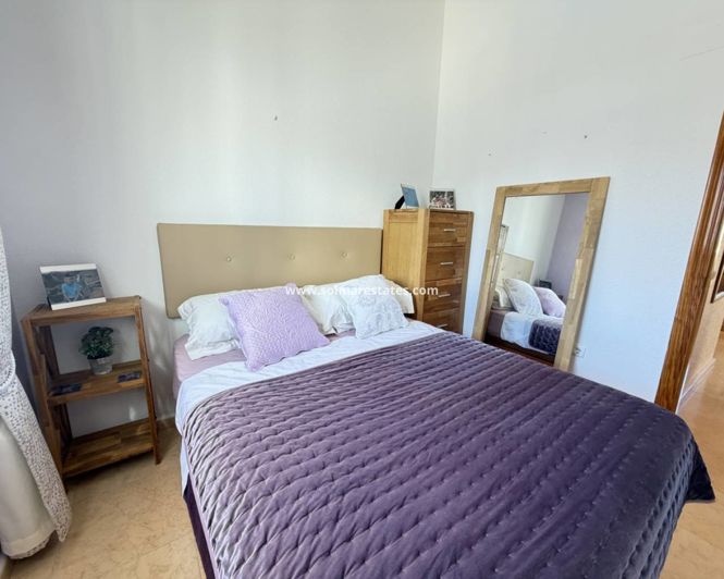 Image No.13-2 Bed Apartment for sale