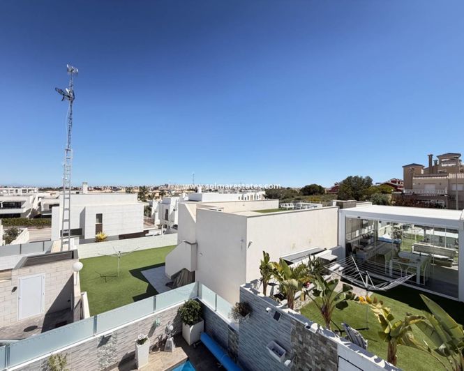 Image No.32-Villa de 3 chambres à vendre à Villamartin