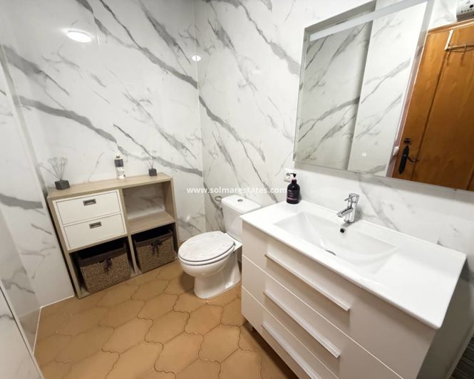 Image No.11-2 Bed Apartment for sale