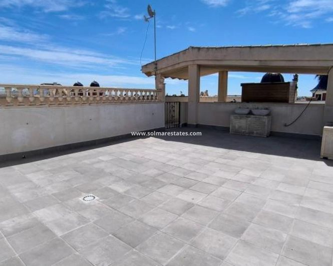 Image No.11-2 Bed Apartment for sale