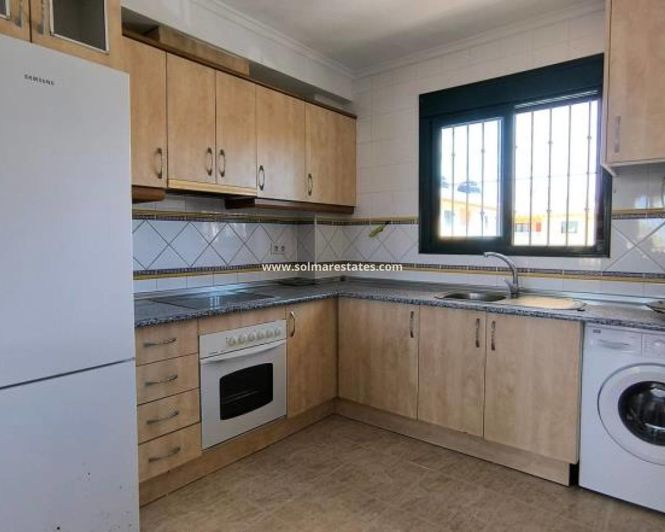 Image No.4-2 Bed Apartment for sale