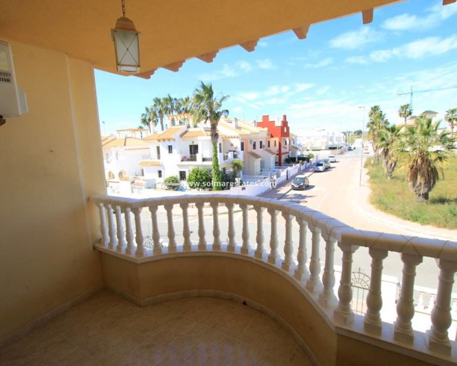 Image No.40-2 Bed Apartment for sale