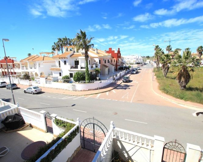 Image No.44-2 Bed Apartment for sale