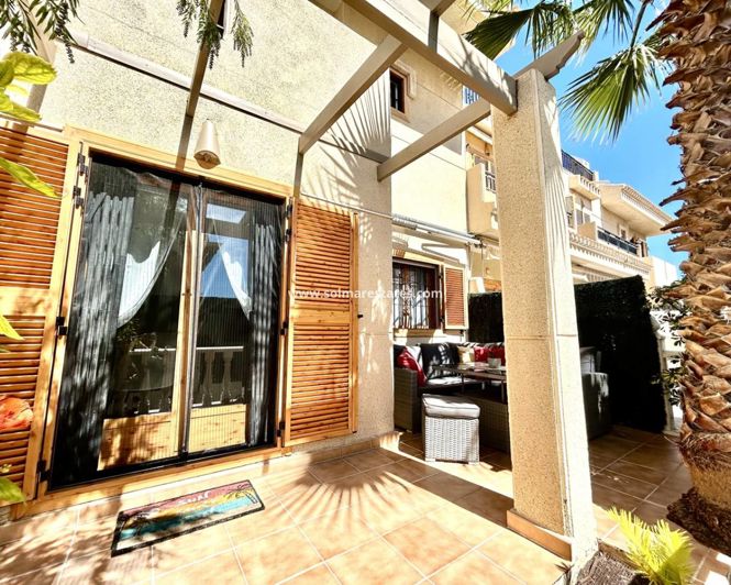 Image No.32-2 Bed Townhouse for sale