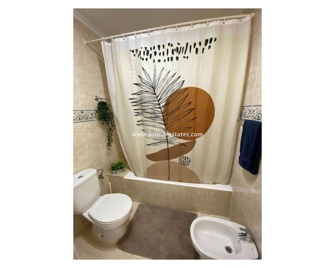 Image No.33-2 Bed Apartment for sale