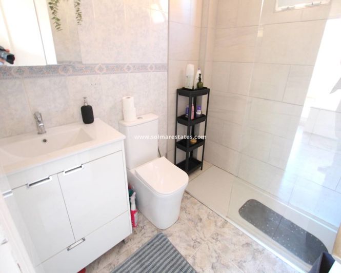 Image No.28-Appartement de 3 chambres à vendre à La Zenia