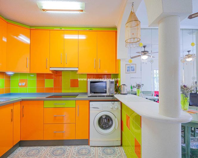 Image No.20-2 Bed Apartment for sale