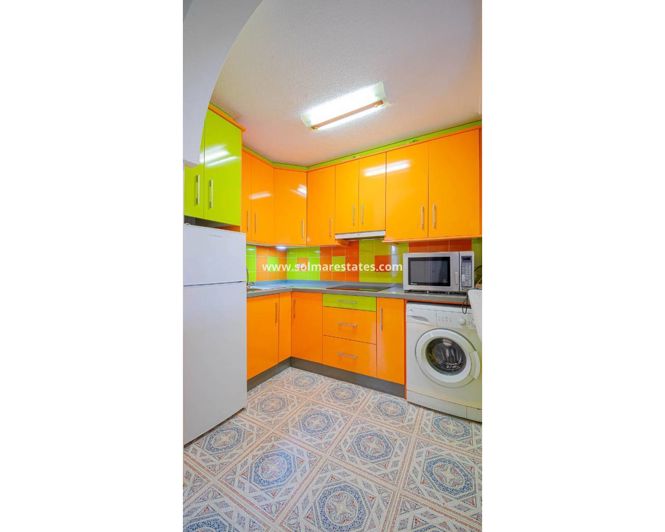 Image No.21-2 Bed Apartment for sale