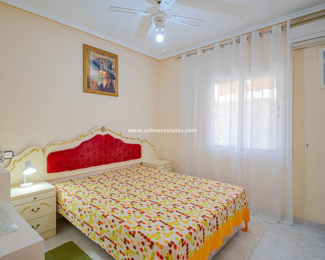 Image No.23-2 Bed Apartment for sale