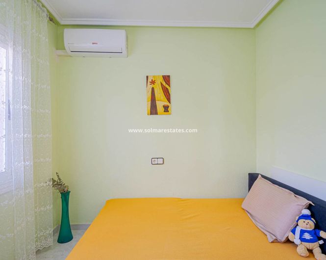 Image No.33-2 Bed Apartment for sale