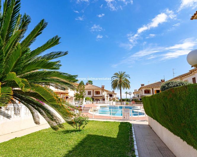 Image No.41-2 Bed Apartment for sale