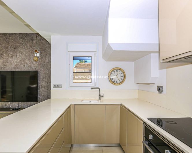 Image No.13-3 Bed Villa for sale