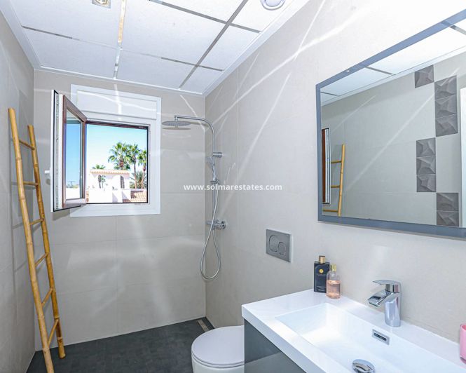 Image No.29-3 Bed Villa for sale