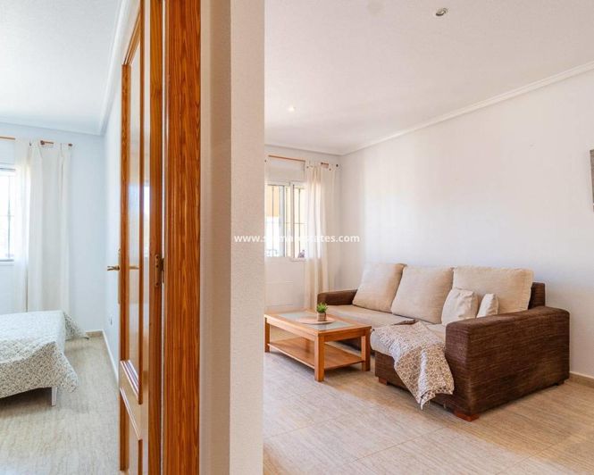 Image No.10-2 Bed Apartment for sale